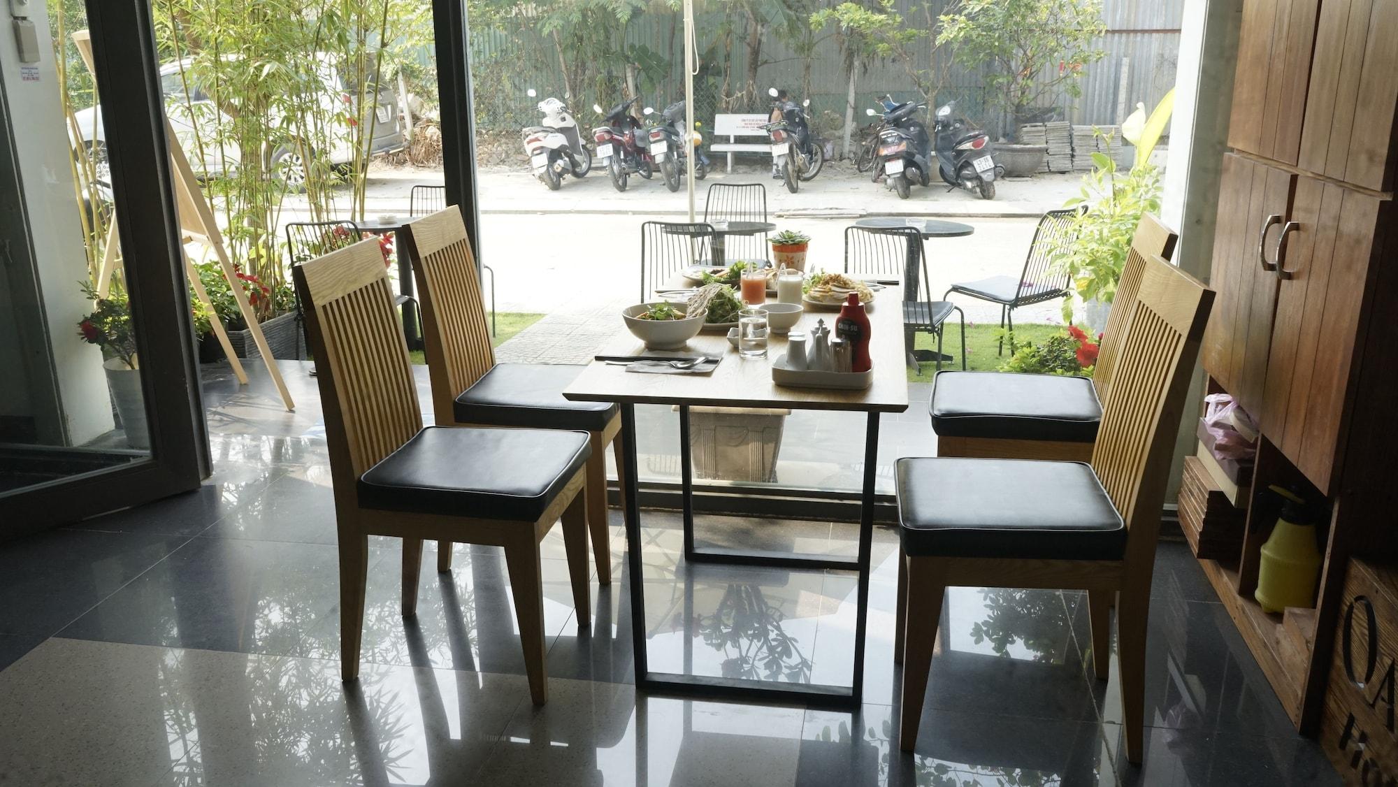 Oasis Hotel & Apartment Da Nang Exterior foto