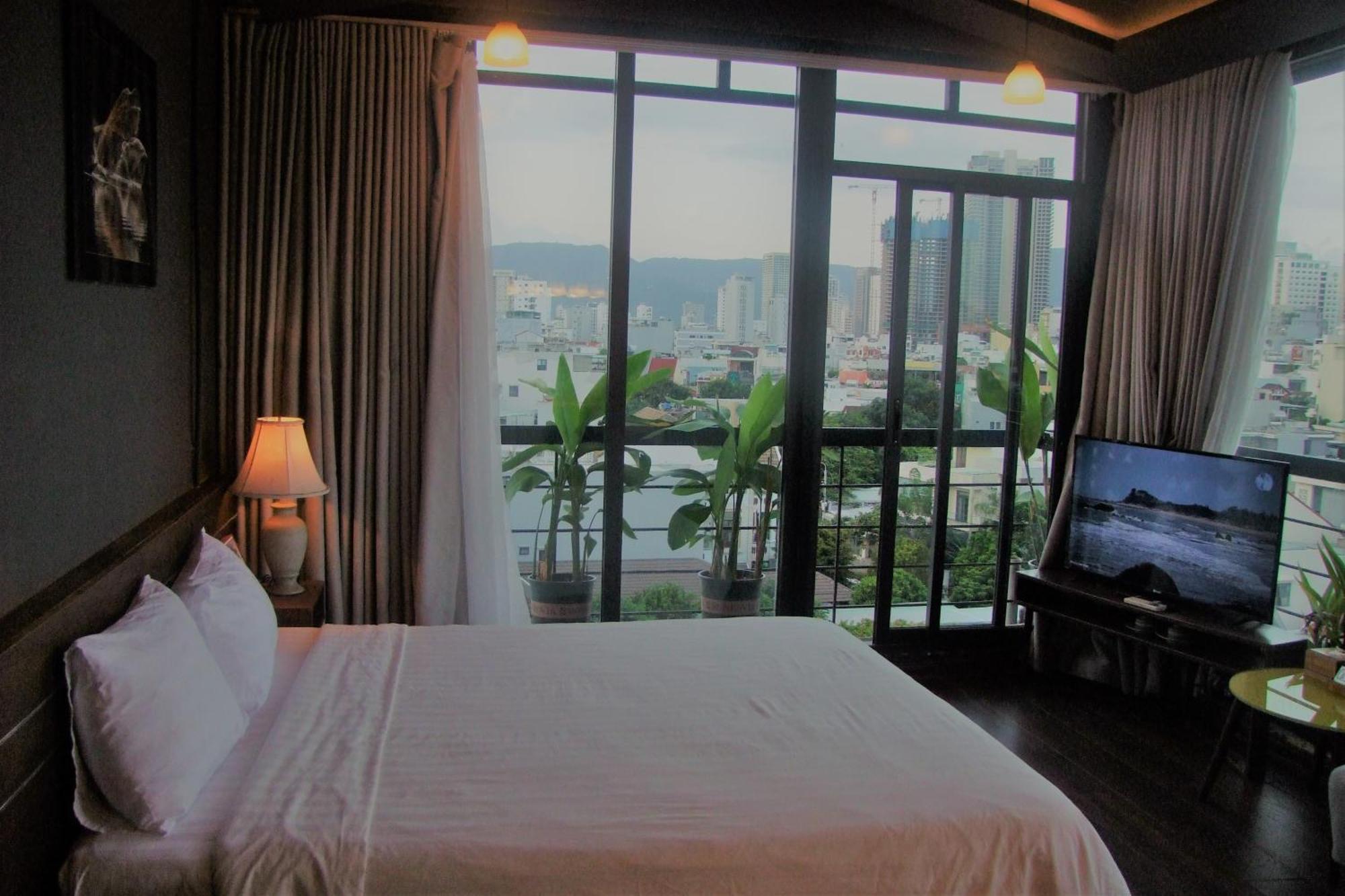 Oasis Hotel & Apartment Da Nang Exterior foto
