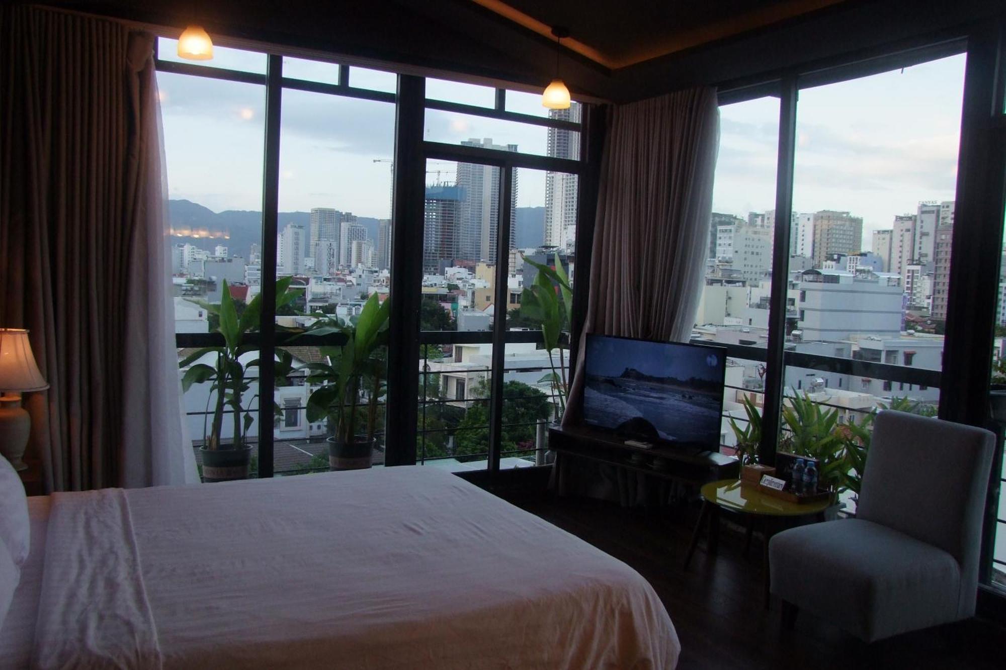 Oasis Hotel & Apartment Da Nang Exterior foto