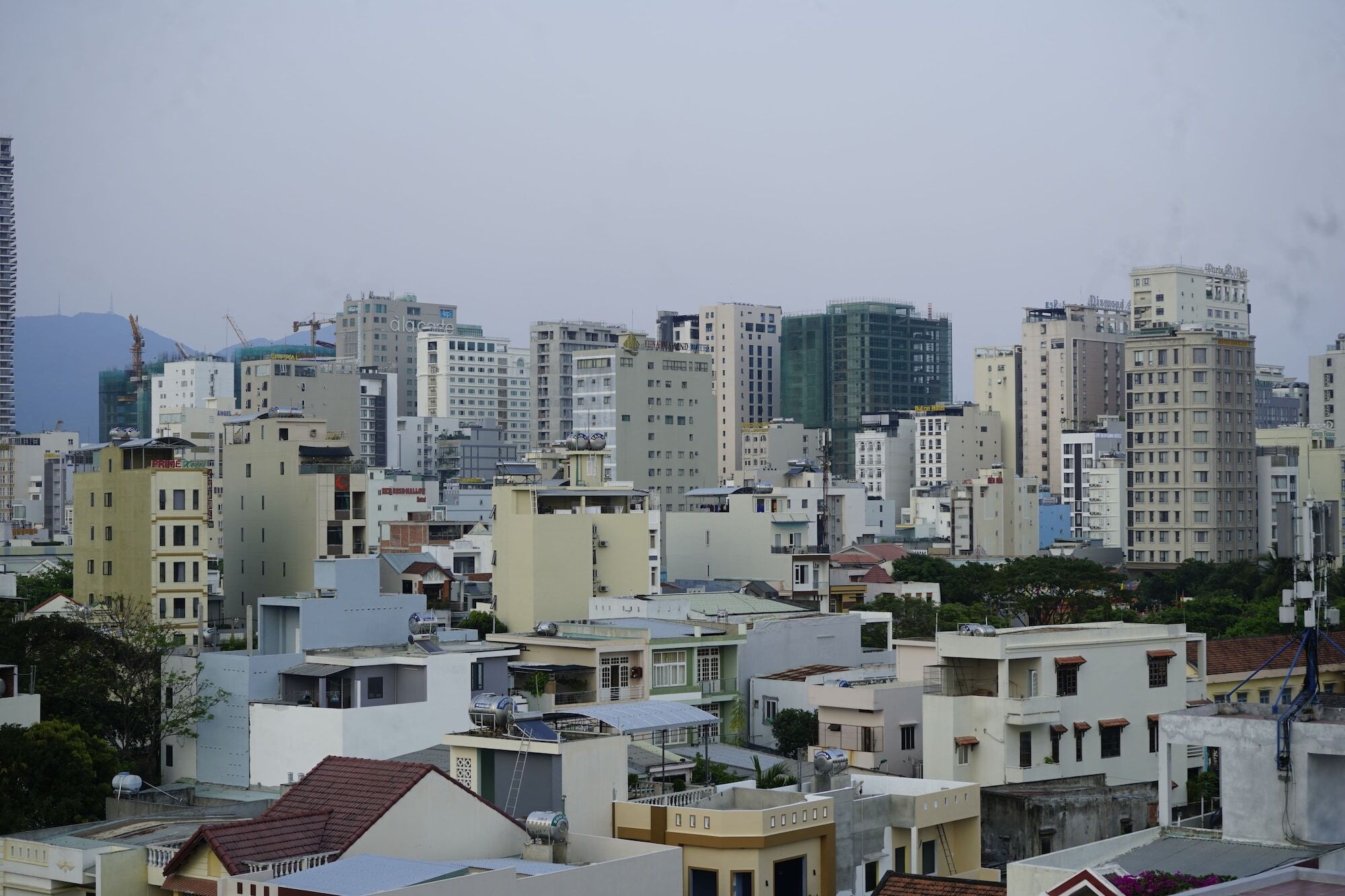 Oasis Hotel & Apartment Da Nang Exterior foto